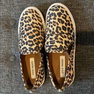 Steve Madden Leopard Safary